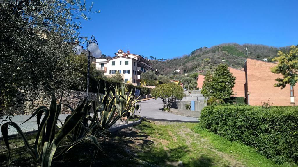 Appartamento La Collina Del Sole Lerici Exteriör bild